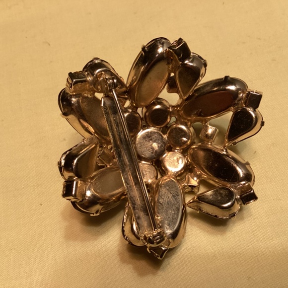 VINTAGE FABULOUS BROOCH MOMS COLLECTION. WEISS? JULIANA ?UNMARKED TREASURE - Picture 8 of 13
